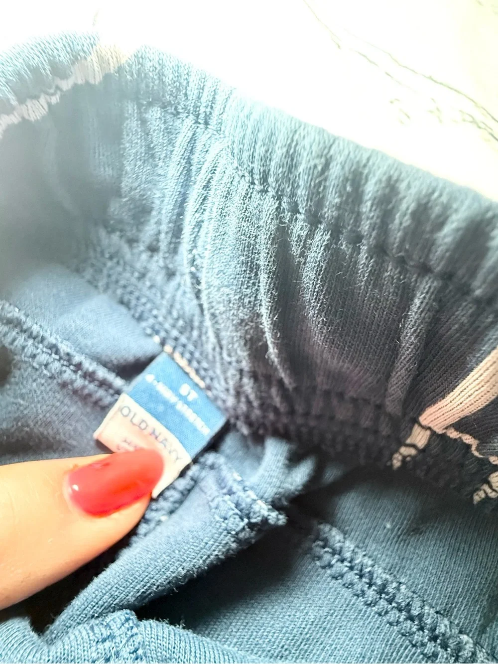 Old navy. Basketball joggers. Size 5T
